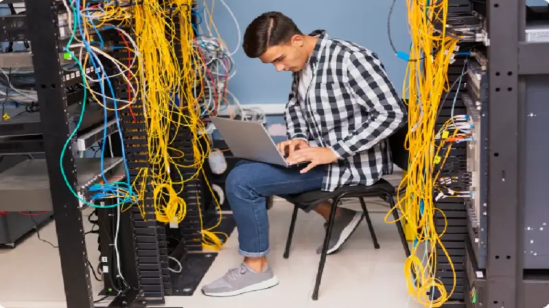 What Is a PoE Switch Port and How Does It Work?